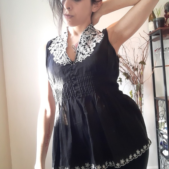 Italian Babydoll Blouse - Picture 2 of 4